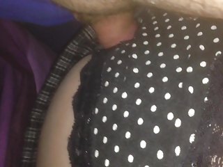متوسط باکره درج شده در دانلود فیلمسکسی رایگان وسیله ارتعاش و جهان خود را به آنها